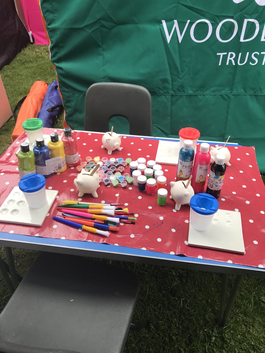 PapworthMel's tweet photo. Today’s the day!!! Event in box 📦 Bourne festival woohoo 🙌 https://t.co/KlORn6x2sQ