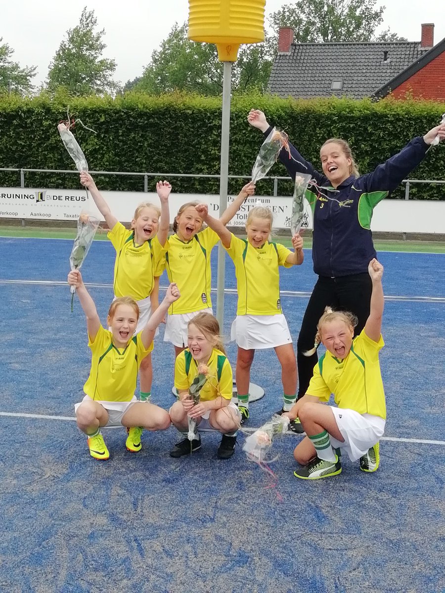 Ût hâld net op.. ol wer kampioen #kvharkemaf1 <a href="/KVHarkema/">KV Harkema</a>