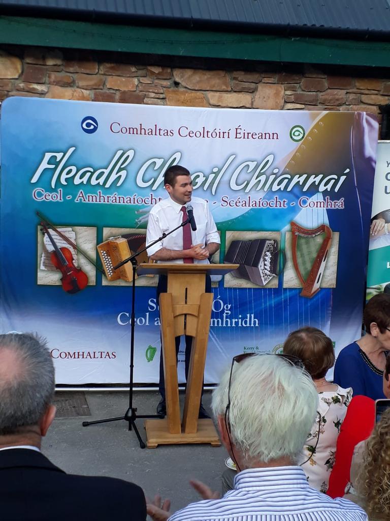 Minister <a href="/BGriffinTD/">Brendan Griffin</a> launches Fleadh Cheoil Chiarraí in Milltown last night. On the home straight!
