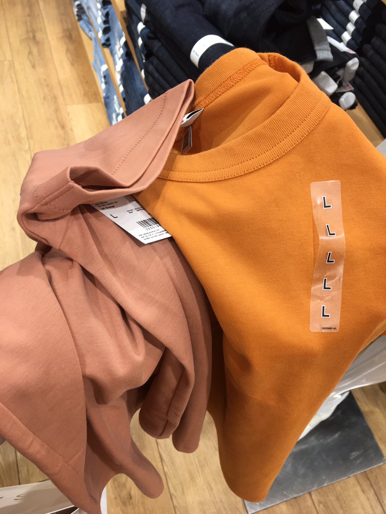 minibabechi's tweet photo. เสื้อนุ่มๆของuniqloมีสีใหม่เป็นสีแซลมอนออกพีชๆ น่ารักเว่ออออ พึ่งสอยมาแฮ่กๆๆๆ https://t.co/tXJceYAdSK