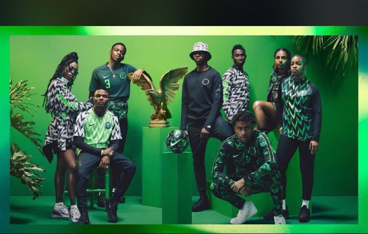 OYA O COME & COLLECT FREE ORIGINAL JERSEY O. 

U know I gat u always 💪🏻 

The Super Eagles face England today in their third friendly game before d 2018 FIFA World Cup 

PREDICT & WIN on @CocaCola_NG page

First 2 correct predictions wins

PLS RT

#ShareACokeWithSuperEagles