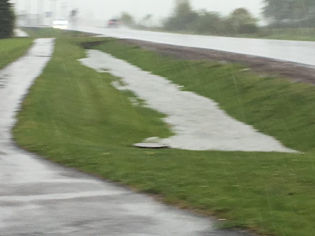BillySchurman's tweet photo. Thinking most @TownofAmherstNS outdoor activities will be postponed or moved inside this morning. Thought I saw some fish jumping, alas it was the mighty striders out running @recreationns 🏃 #motivational #ActiveHealthy #NothingStopsThem #seewhyweloveit https://t.co/7n0doeYM5G
