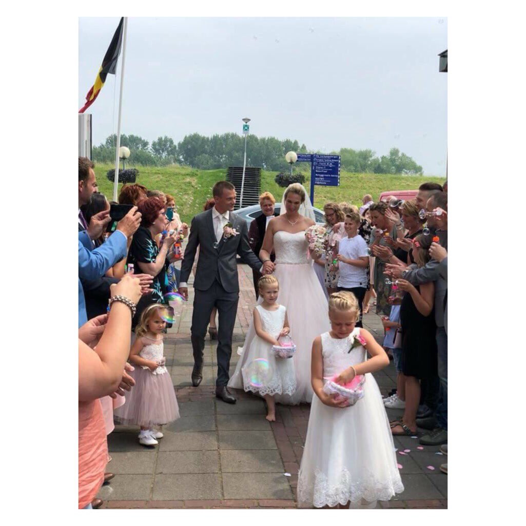 AanUtWater tweet media