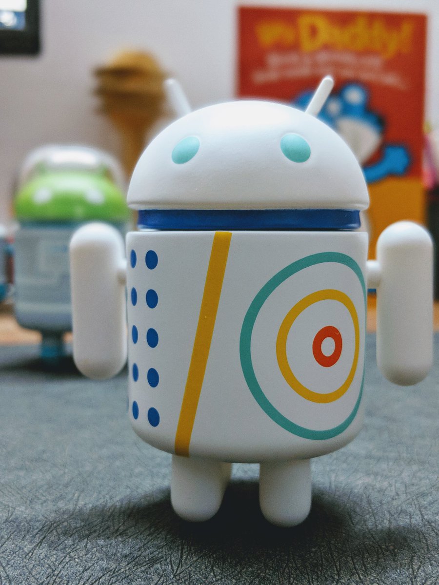 AsheshBharadwaj's tweet image. Guess who came back from I/O 18 to give company to the AAD certification bot :)
#io18 #androidbot