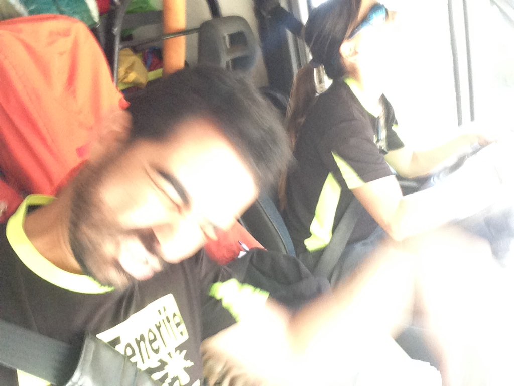 TfePaintball's tweet photo. Nota a recordar: No sacar fotos mientras @lulag_g conduce https://t.co/eUrfmrvmra