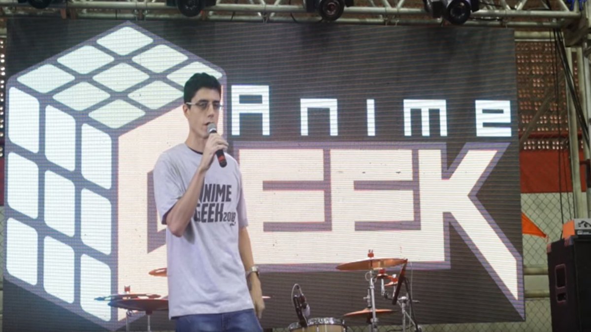 filipighedin's tweet photo. Olá cartooners! Estive um tempo sumido, mas estou de volta! E trago video novo. Um compilado dos meus melhores momentos no palco do Anime Geek, em Belém-PA. Confiram! https://t.co/xt5eBHh9ns https://t.co/jB8BGFoz2m