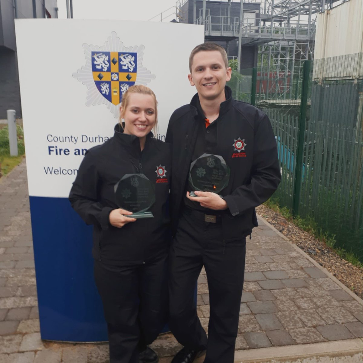 Well done to <a href="/LincsFireRescue/">Lincolnshire Fire and Rescue</a> extrication and trauma team walking away with  trauma first place at <a href="/CDDFRS/">County Durham & Darlington Fire & Rescue Service</a> regional challenge.