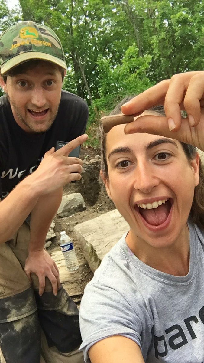 muckymaiya's tweet photo. Found a 19th century redware clay pipe! It’s plain, undecorated and made from local red clay and was likely made right here by the Shakers themselves! So exciting. #DiggingDarrow https://t.co/Hb5sct4ALs