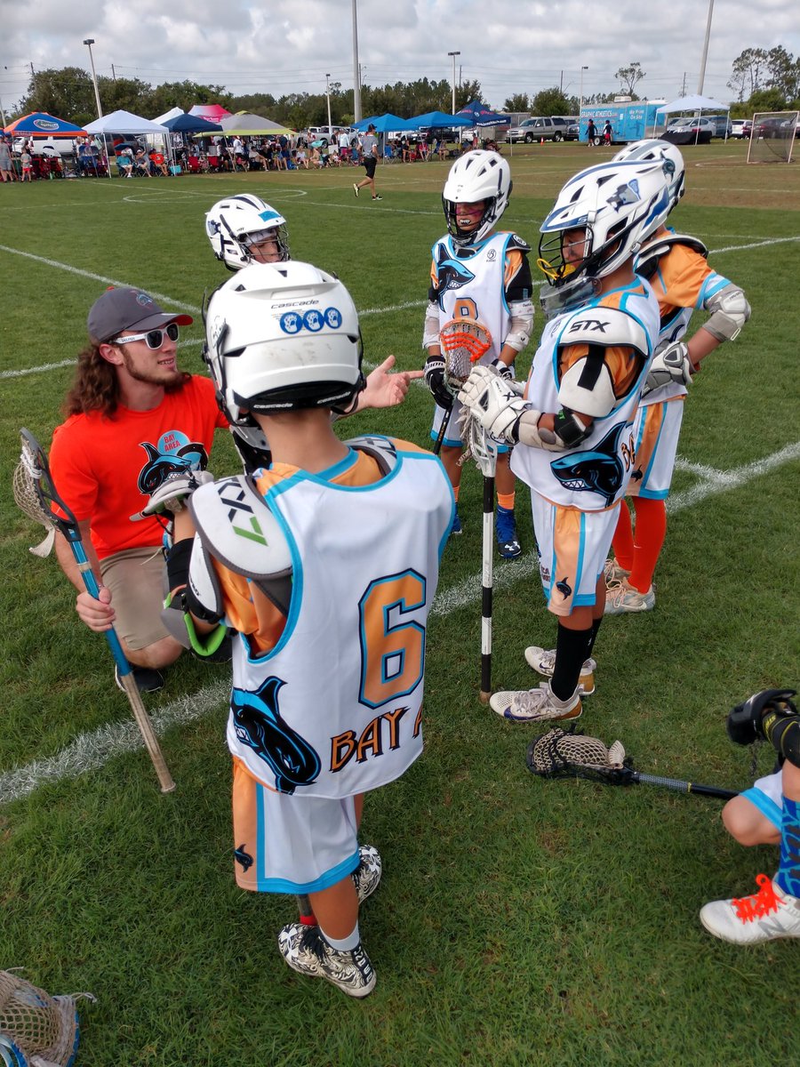 GSHSLacrosse's tweet photo. Steinbrenner LEGEND Alex Lopez (Class of 18') dropping some knowledge on the Bay Area Sand Sharks at the Orlando #summerfaceoff #northwesttampalacrosse #givingback
👐👨‍🏫🦈
@SandShark_Pride @tampalaxreport https://t.co/bq6GueYxIQ