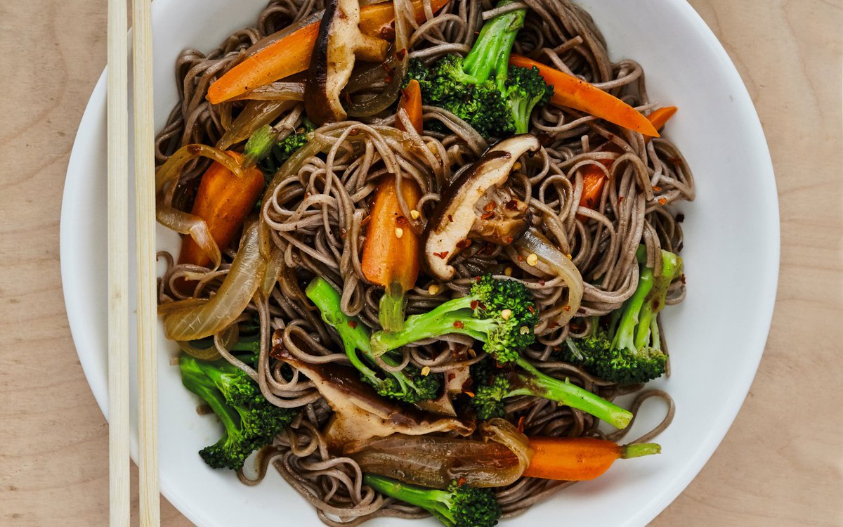 Save Money, Be Healthy, and Skip Takeout With These 10 Meatless Stir-Fried Noodles...