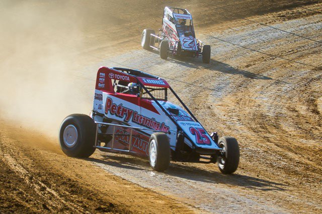 USACNation's tweet image. It's raceday at @BurgSpeedway for the penultimate round of Indiana #MidgetWeek!

Pits: 3pm
Gates: 5pm
Cars on Track: 6pm

Watch LIVE on SpeedShiftTV.com
Listen LIVE on the USAC app

**#25 Jerry Coons Jr. (Steve Koletar Photo)