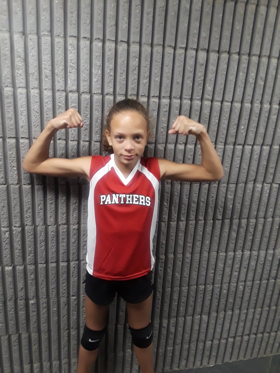 DrCMTeague's tweet image. Molly and her teammates dominated today! The Panthers volleyball team went undefeated in their volleyball series!