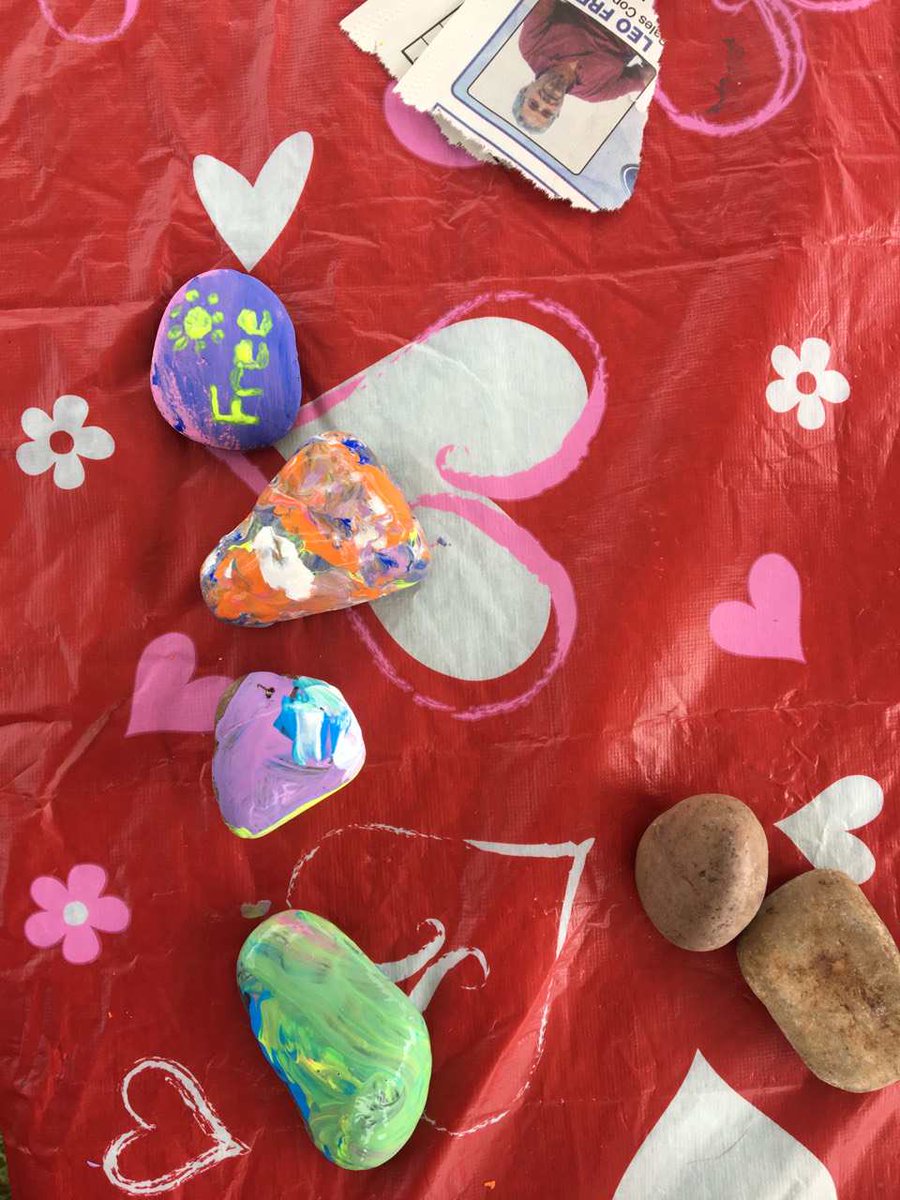 MHWomensShelter's tweet image. Come visit us @SpectrumMedHat. We have rock painting for the kids!