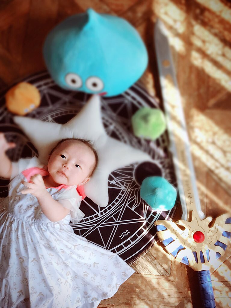 宮沢純 小さなイベント屋 生後1カ月記念日に撮影された彼女は職業選択の自由アハハンだったのにね 立派なヲタクになって ママとコミケ行ったりアニクラであそぼうね