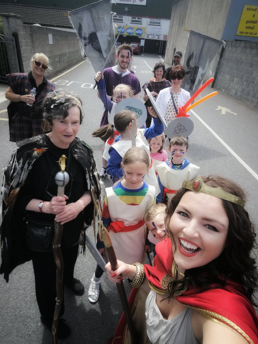 Helena Ní Mhaoláin tweet media