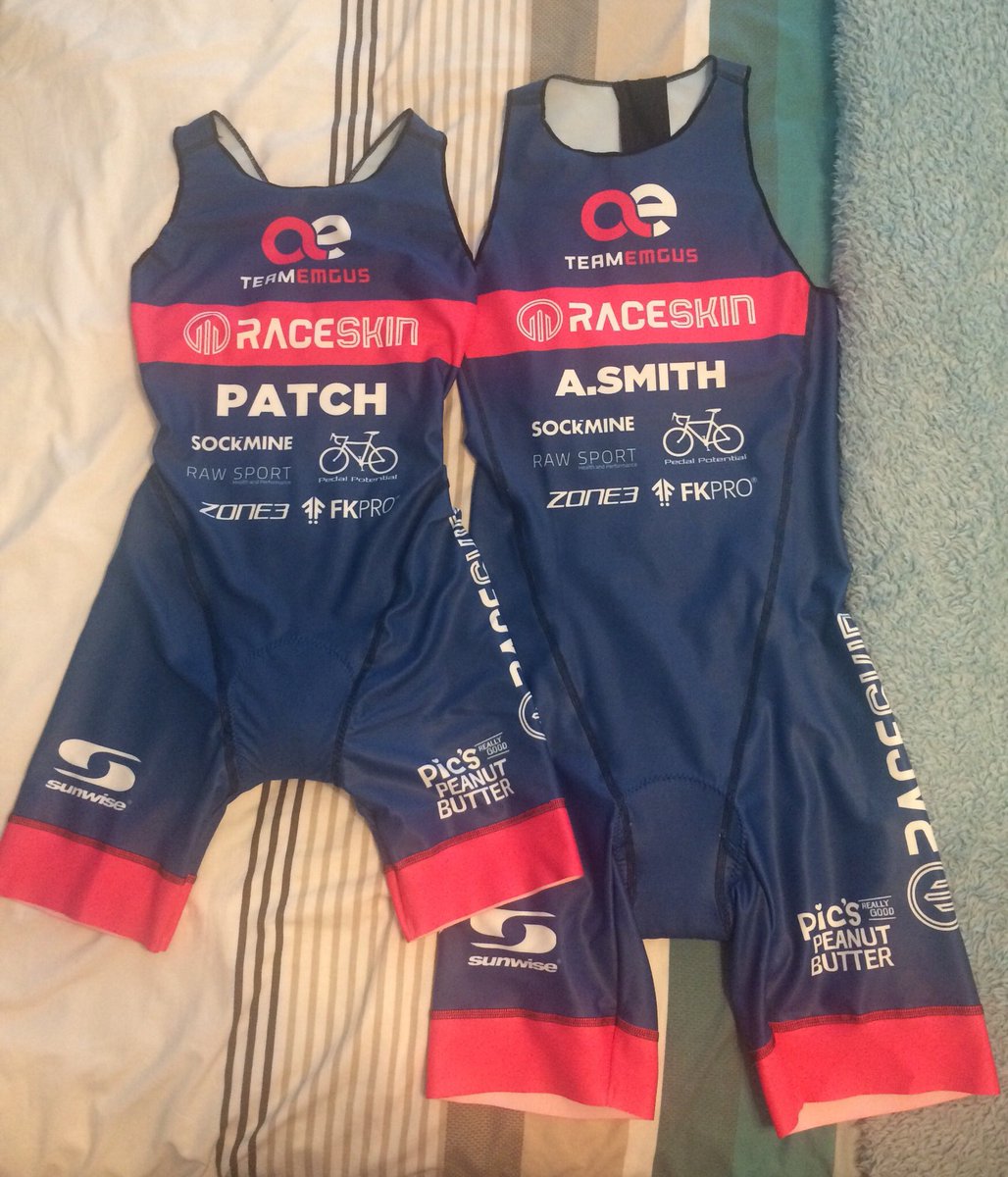TeamEmgus's tweet photo. 🙌🏻 hands up if you’re racing tomorrow! We can’t wait to race in our new @_RaceSkin suits at Deva - we think they look awesome 😍😍😍🏊🏻🚴🏻‍♂️🏃🏻 #deva #triathlon #racing #teamemgus #racingwithbae #newsuits #matching #swim #bike #run https://t.co/BcenPQKCuQ