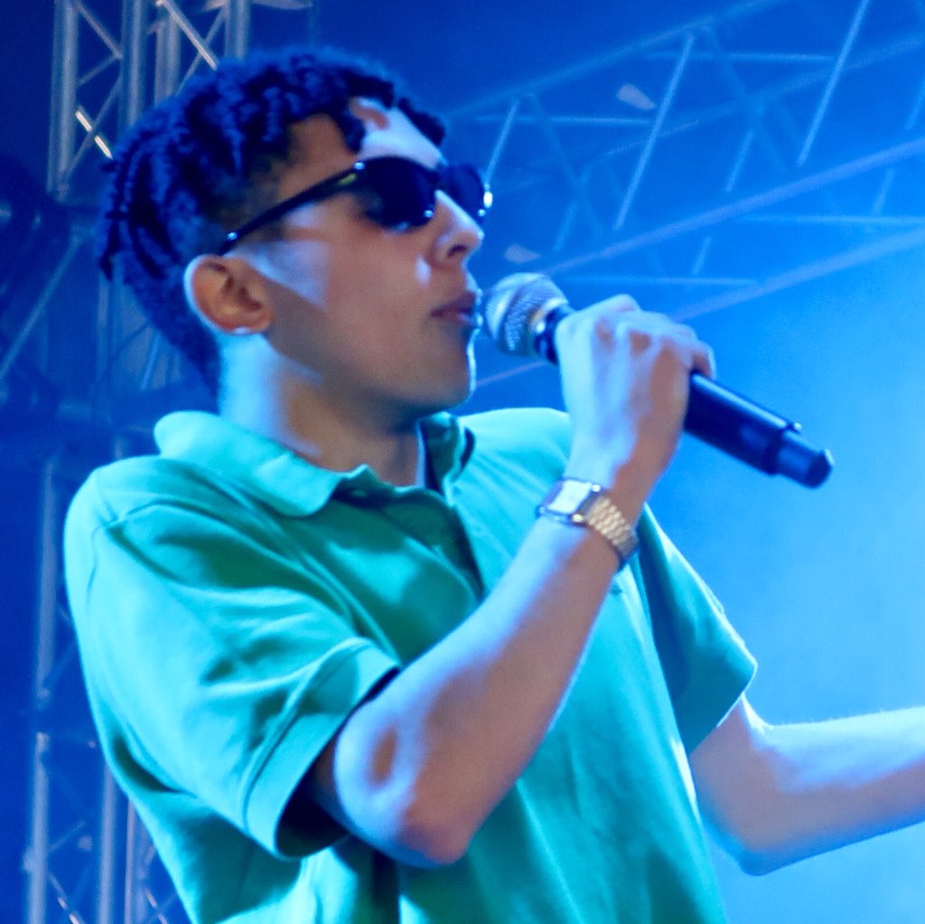 Birmingham_81's tweet photo. Jimothy Lacoste filling Field Day with joy. He is to grime what Jonathan Richman was to punk #fd2018 #LifeIsGettingQuiteExciting @fielddaylondon https://t.co/T9Y1wWxwyE