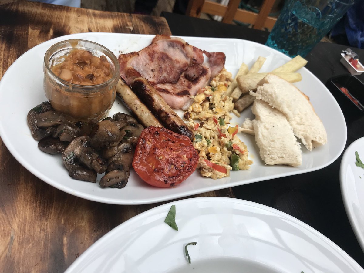 Ike Anya #EndSARS tweet media