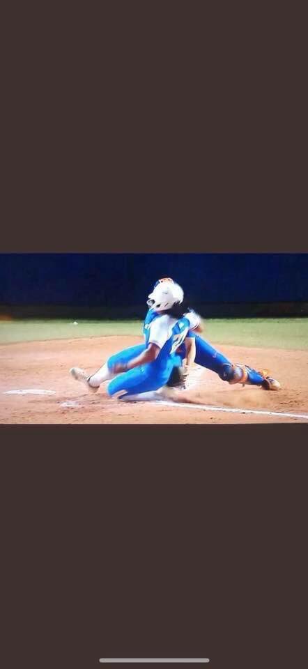 BobbiRoe's tweet photo. When you play the ball EXACTLY how the new rules says youโre suppose to behind the plate and you get the out! Just kidding - that was just a dream where the blue knew how to stand to see the tag. #shewasout! #everyoneknows #WaytoplacethetagWheaton https://t.co/DbUtLsMs8D