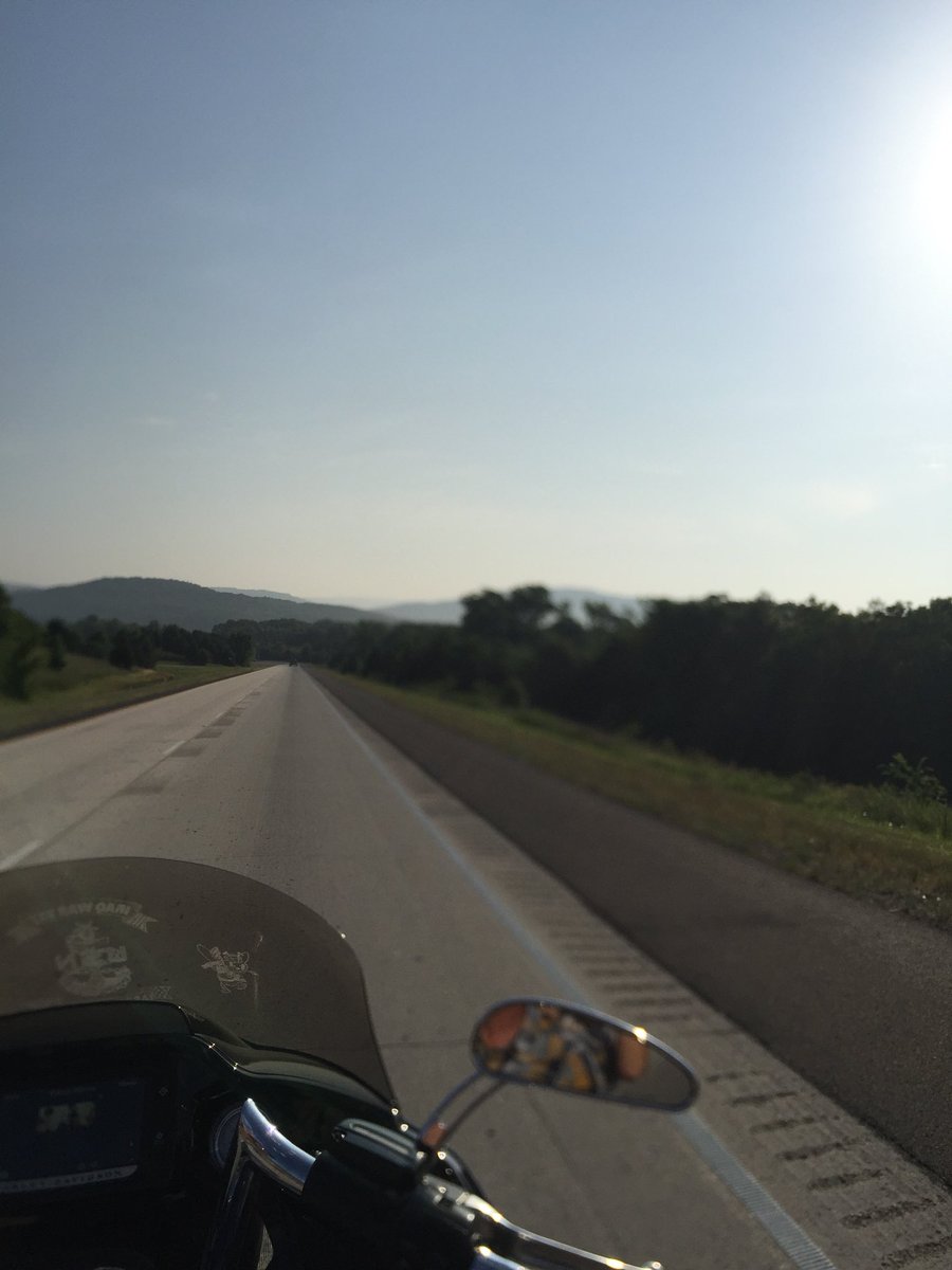 hlbkrunion's tweet photo. #beautifulmorning #breakfastride https://t.co/nj3IOgRG15