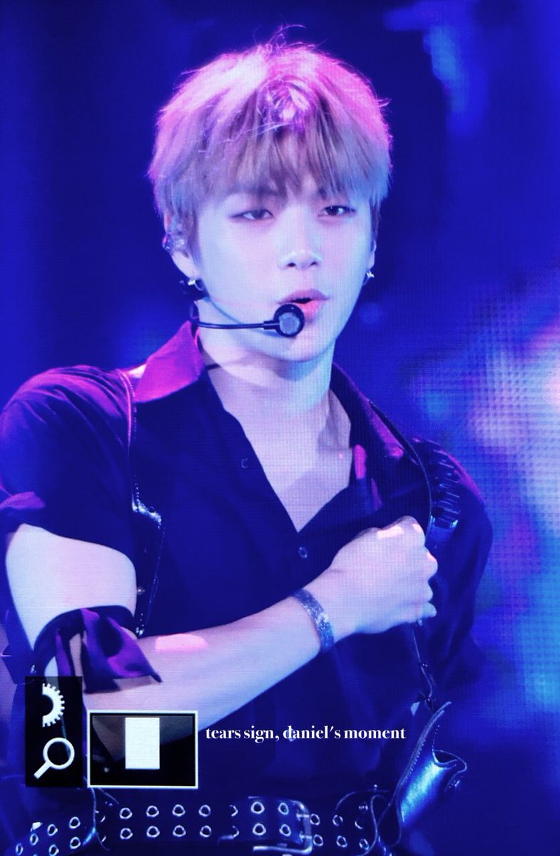 tearssign's tweet photo. 180602 #강다니엘 #워너원 https://t.co/1my1M2BkKU