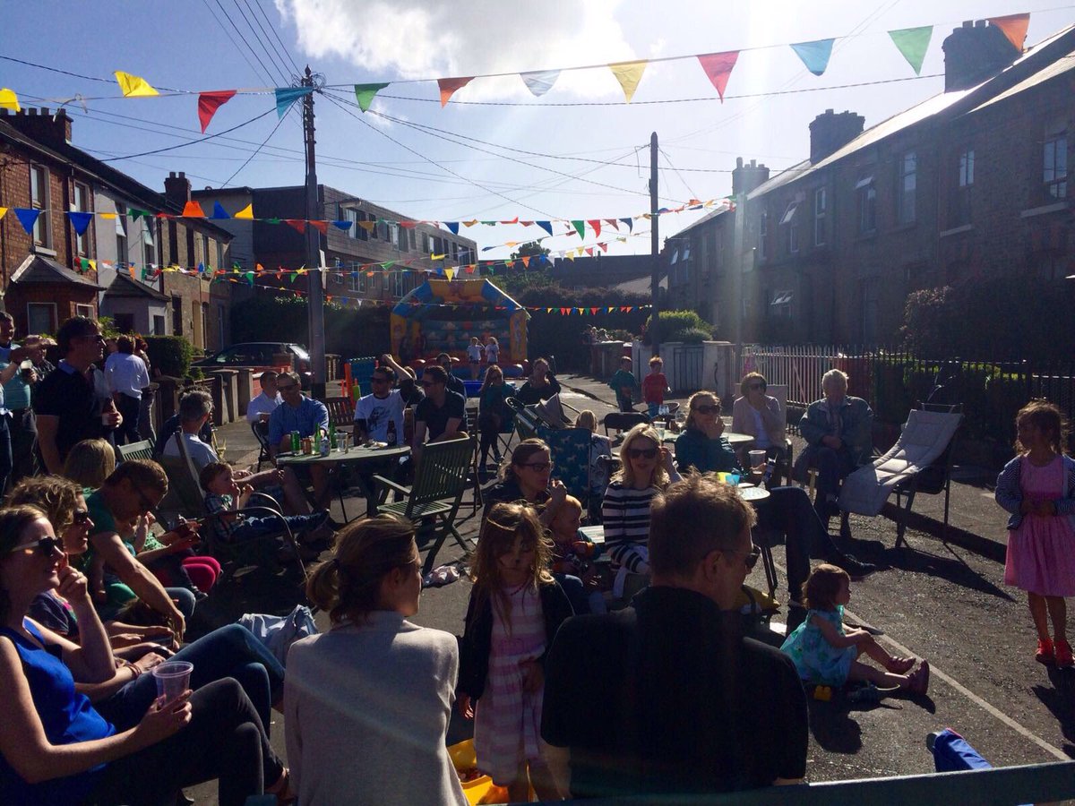 Rugbyroadfest's tweet photo. So exciting, our annual street party is almost here. Thanks to our generous sponsors who are on board again this year @RedmondsD6 @Milano_Ireland @SuperValuIRL https://t.co/jhm839Td3i