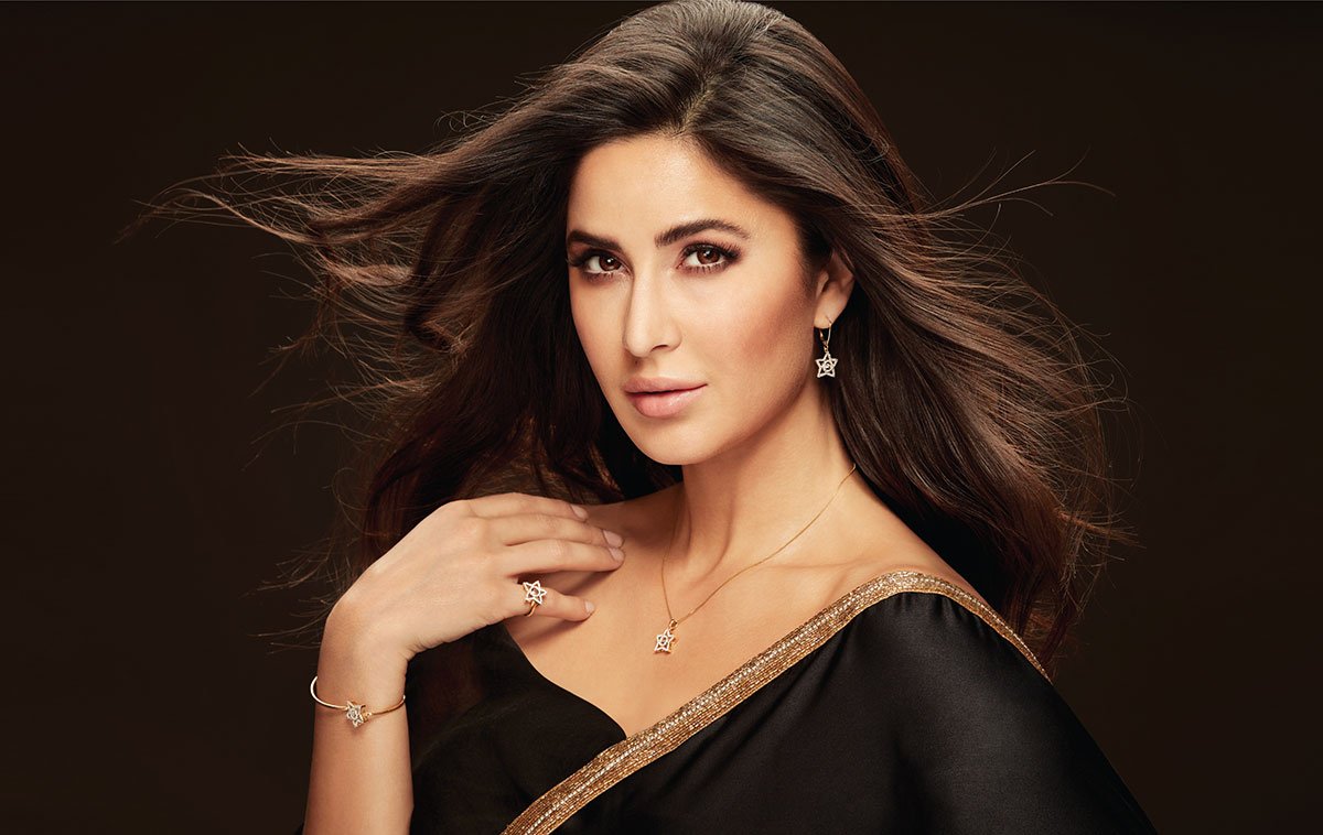 KatrinaKaifFB's tweet photo. HQ - Katrina Kaif for Kalyan Jewellers GLO ✴ https://t.co/rbGyjbGvPp