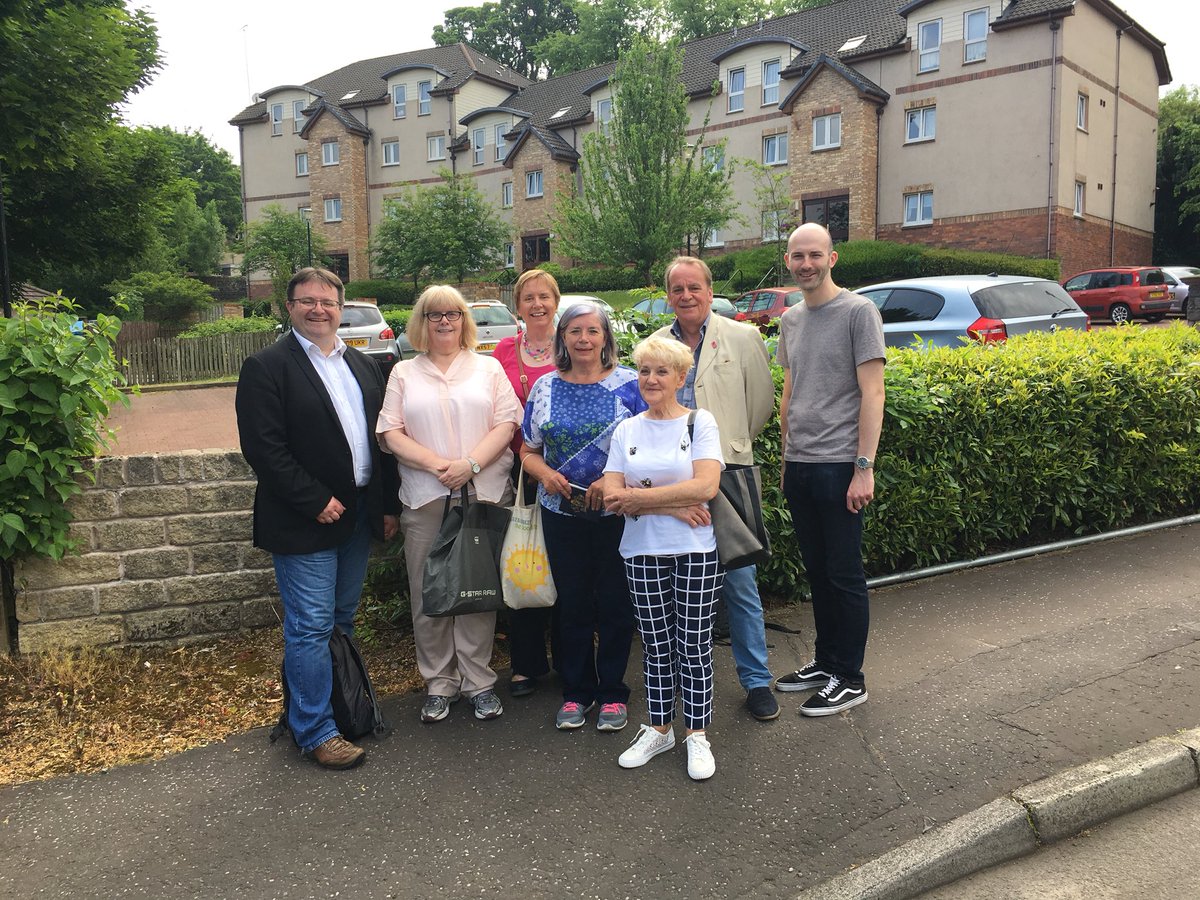 Cathcart Labour On Twitter A Humid Morning In Eastwood Mansewood A Humid Morning In Eastwood Mansewood Talking To Residents With Curranstephen And Noting Down Some Local Issues Increased Nursery Fees By Glasgow Snp Came