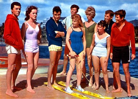 tomlis's tweet photo. 57 years ago today #GidgetGoesHawaiian opened w/ #DeborahWalley as the surfing sweetheart & #JamesDarren as Moondoggie. Read about making film from costars #DonEdmonds #BartPatton in my book #HollywoodSurfandBeachMovies @McFarlandCoPub #sixtiescinema #surf #Gidget https://t.co/TJoQrvca4i