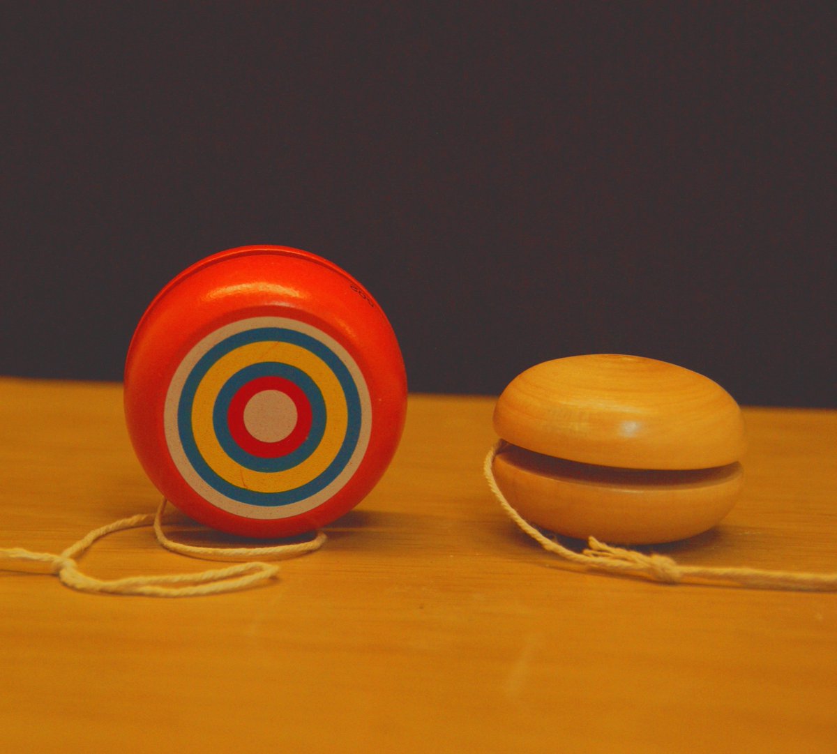 DHLMuseum's tweet image. Today is #YoYoDay This toy was very popular with Victorian children and is known to have existed as far back as 500BC! #MindBlown