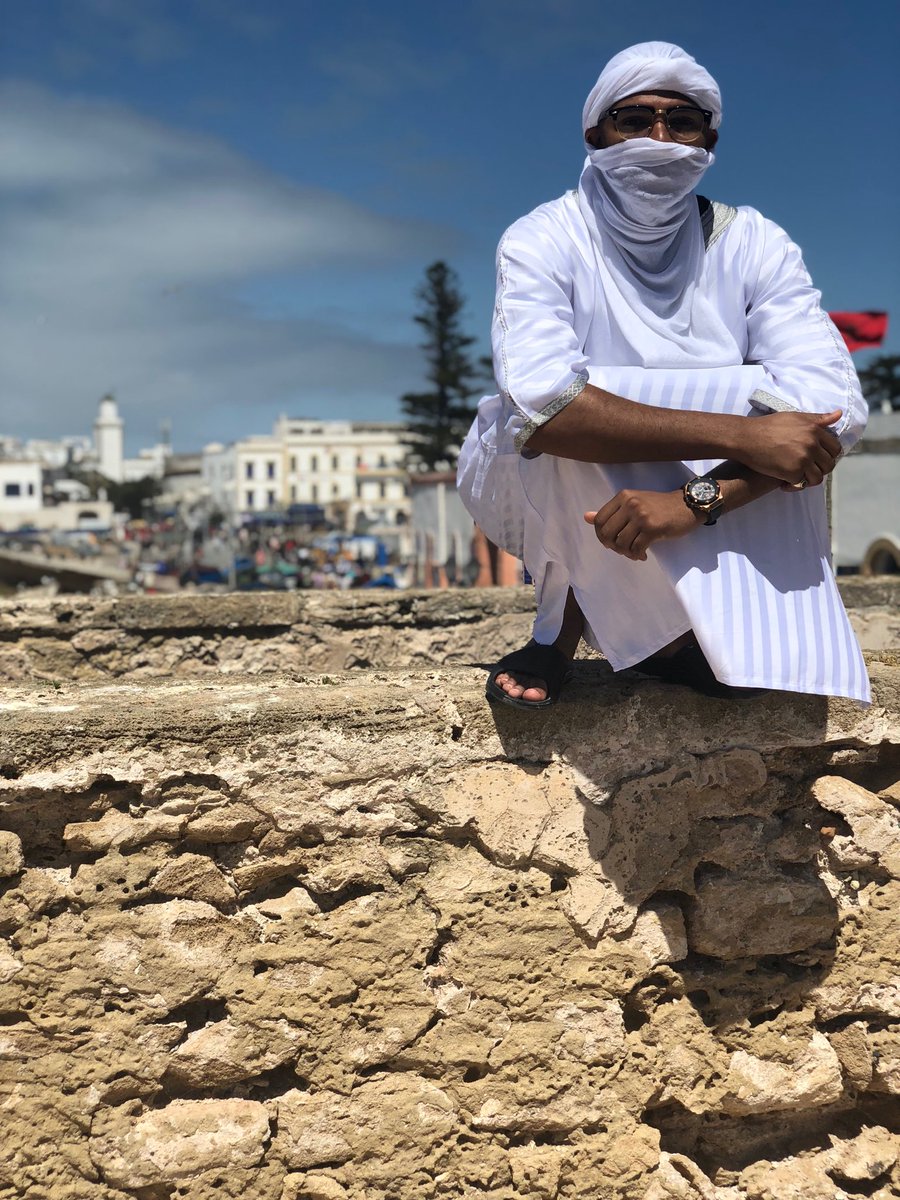 TrueEnt's tweet image. Who am I to tell you different you only live once