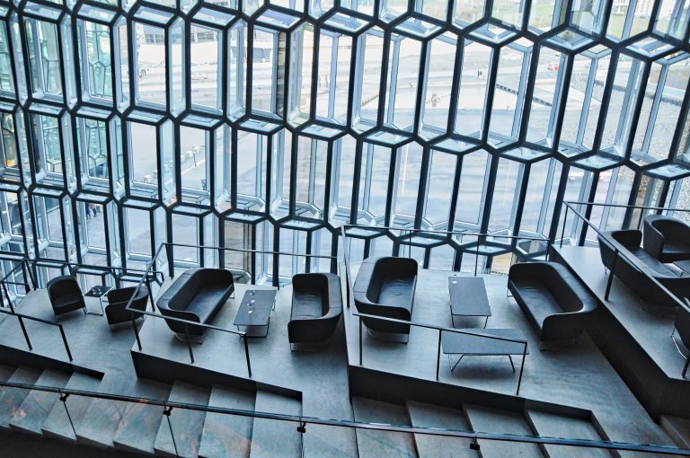 2NMPConcept's tweet image. Harpa is a concert hall/conference centre in Reykjavik. Located along the marina, it was only a few short blocks from our hotel. It was designed by the Danish firm Henning Larsen Architects and artist Olafur Eliasson. #architecturevdesign #architecturebuilding #reykjavik #Iceland