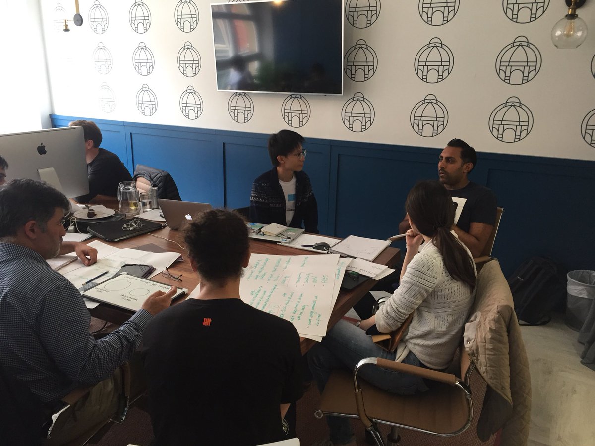 digitalmakershq's tweet photo. Mentoring sessions in full speed #swleeds https://t.co/5brjMXyMgt