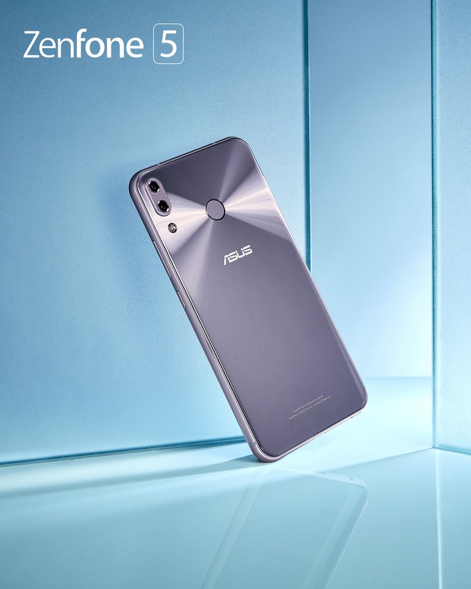 ASUS's tweet photo. #ZenFone5 is a masterpiece of design, combining strength with beauty and the iconic Zen-inspired concentric-circle patterning. https://t.co/TBvgDrdInR