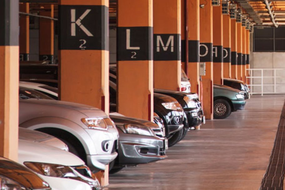 GeneseeGeneral's tweet image. Drive more business with our quality #garagecoverage and service! 🚘 #Genesee bit.ly/2zohmwz