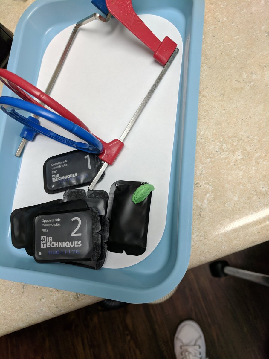 dental_problems's tweet photo. That's one way to get rid of your gum before your cleaning
#1stforme #rdhlife https://t.co/LErI0X5ee1