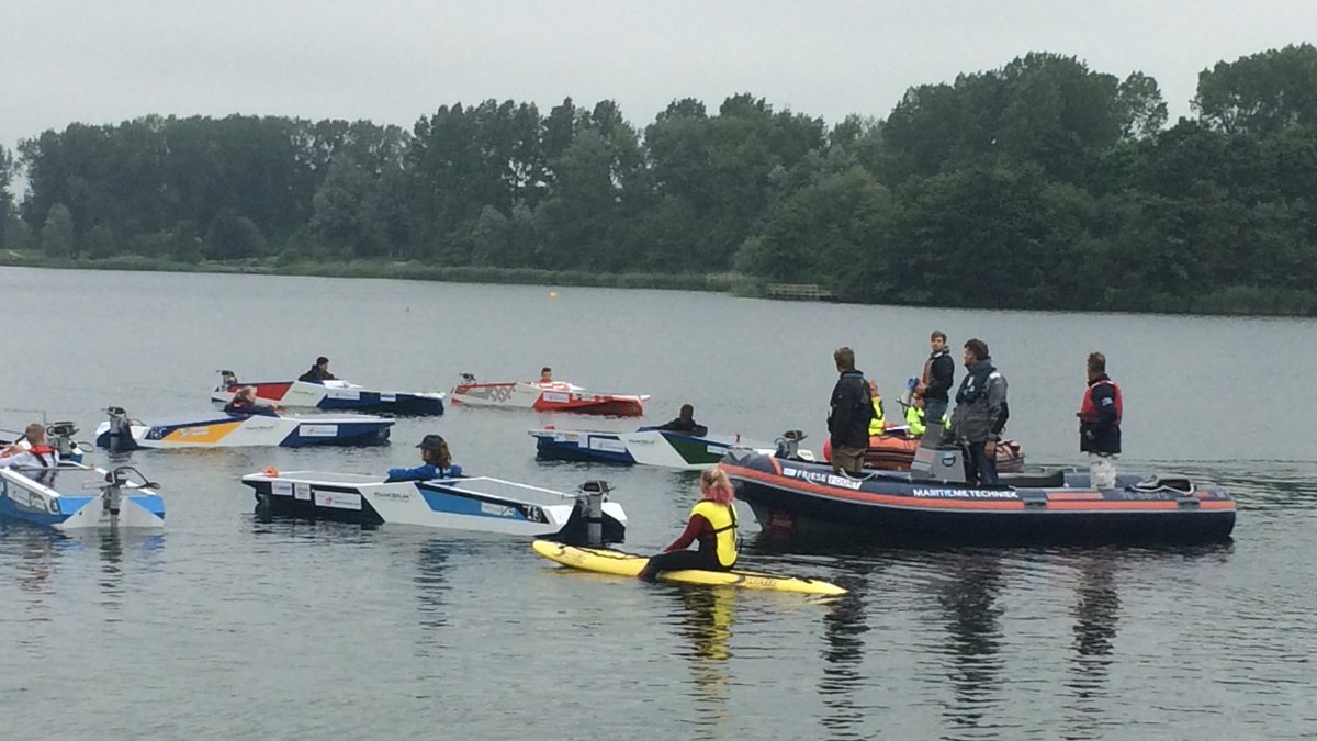Tweede race van the Young Solar Boat Challenge  in <a href="/haarlemmermeer/">Haarlemmermeer</a>. 30 teams vanuit het hele land (en Duitsland) en natuurlijk ons <a href="/KajMunkCollege/">Kaj Munk College</a> strijden in 3 disciplines ; time trial, sprint en speed. Onderwijs , Innovatie ,Techniek en Duurzaamheid. Toekomst is gaaf😎