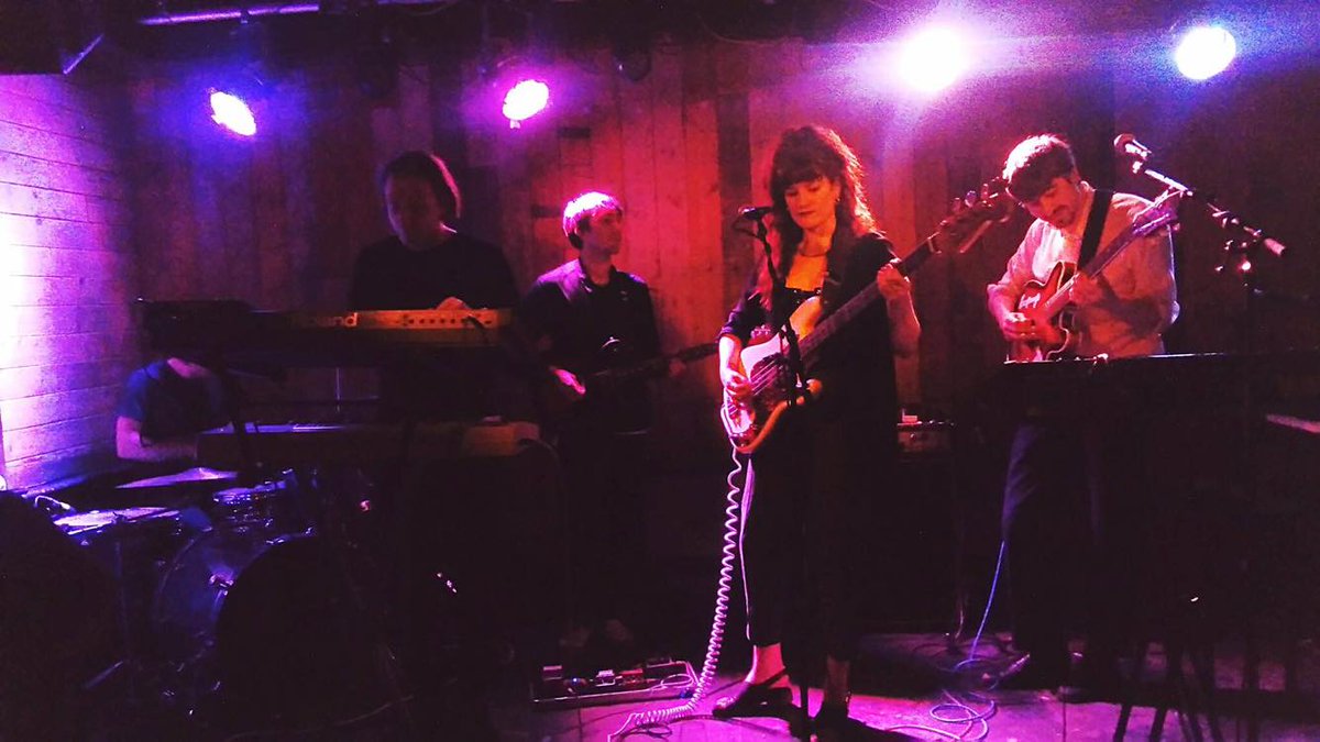 Tonight we play in #Brighton at <a href="/StickyMikes/">Sticky Mike's</a>! 8.25pm supporting #magicwands