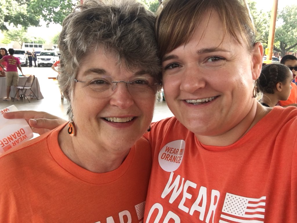 KBYip's tweet photo. #WearOrange here with my family and @MomsDemand of Houston #enough end gun violence. I do this for me - I miss my friends. I do this for all of us - we have a right to live. https://t.co/GVWvReyRoV