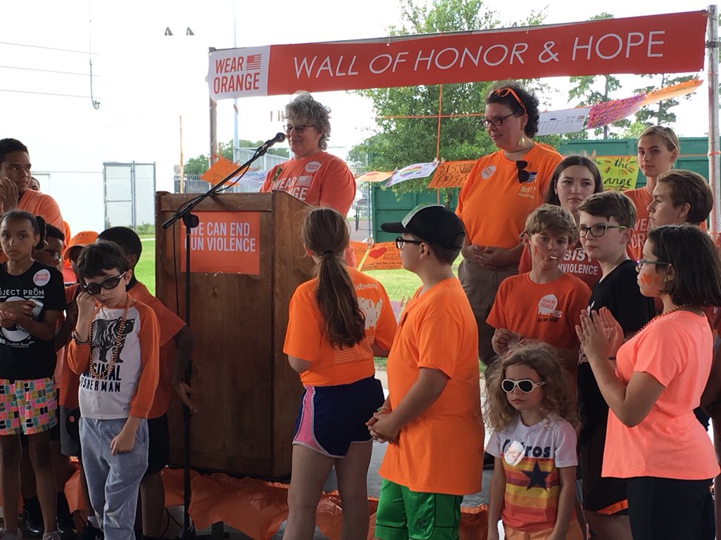 KBYip's tweet photo. #WearOrange here with my family and @MomsDemand of Houston #enough end gun violence. I do this for me - I miss my friends. I do this for all of us - we have a right to live. https://t.co/GVWvReyRoV