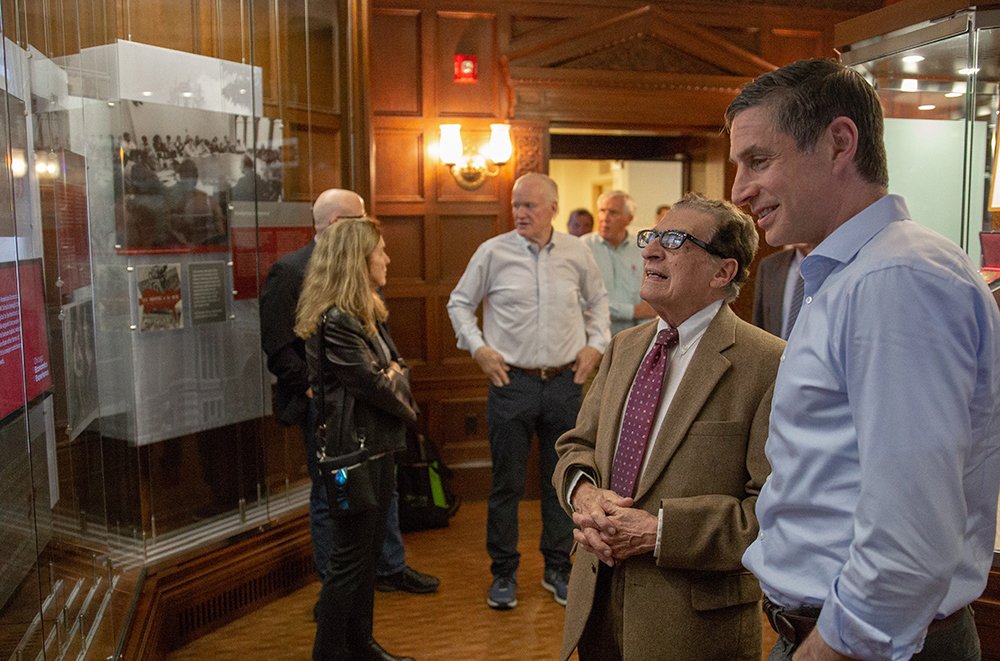 BeckerFriedman's tweet photo. If you are on campus @UChicago be sure to check out our new Chicago Economics Experience Museum exhibits. The exhibits are free and open to the public weekdays from 9 a.m. to 5:30 p.m. Located in the DelGiorno Room 110 at the Saieh Hall for Economics. https://t.co/FvMfWi29Uu