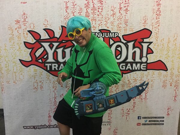 Make sure your Exodia cards are secure, because Weevil Underwood is walking  around the tournament hall here at #YCS Secaucus!!! #YuGiOh  https://t.co/r4OFpw57Y4
