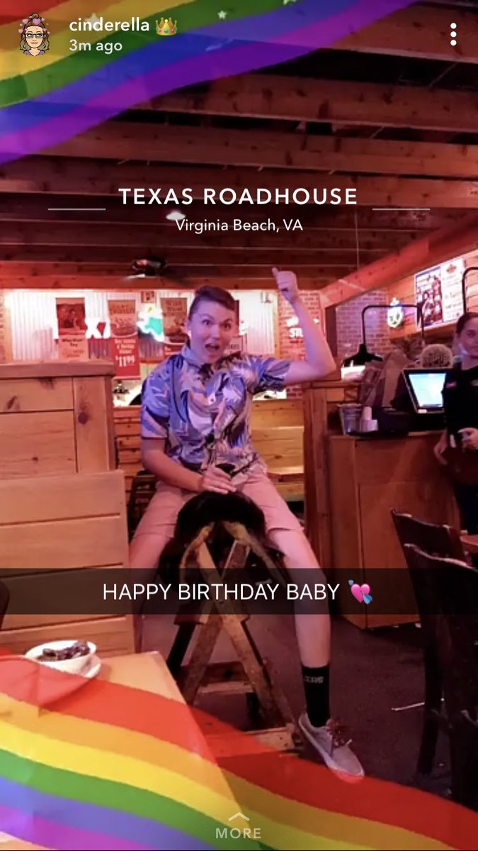 skylar_reneeee's tweet photo. 18 never felt so good 💘 https://t.co/WKJ3W9IMOn
