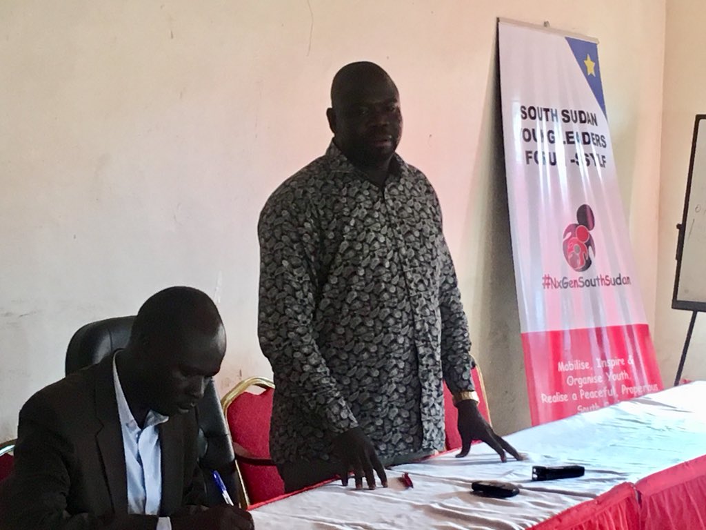 AjakPeter's tweet photo. Poverty &amp; unemployment were identified as fueling the conflict in #SouthSudan at SSYLF meeting in Yambio. It was agreed that #SSYLF will need to develop economic programs for youth. We agreed to form committees to take SSYLF messages to all the payams and bomas in the state. https://t.co/LSJYuCVUm4