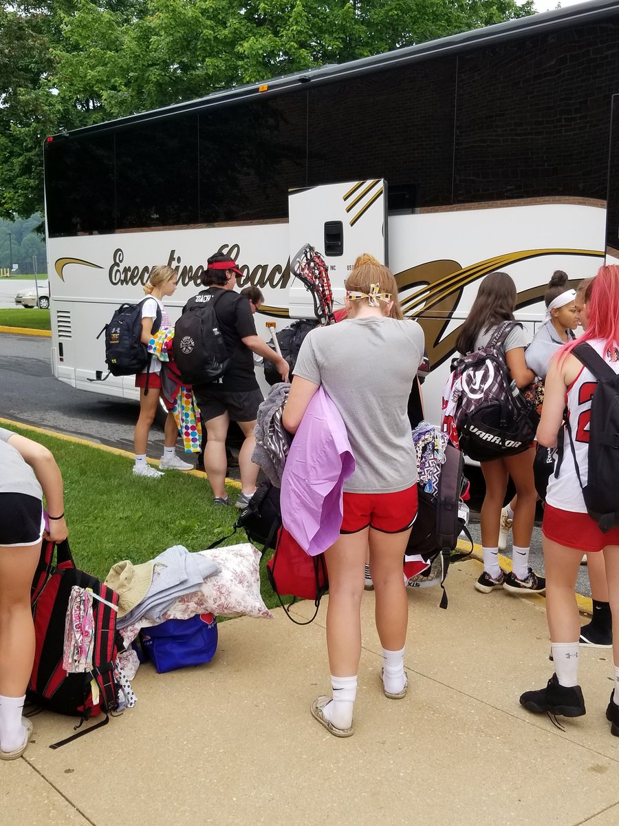 SuskyGLax's tweet photo. @SuskyGLax Preparing for Round 2 of the PIAA State Championship. Game is a 3PM at State College Against Quaker Valley! https://t.co/s1RKHhr9cF