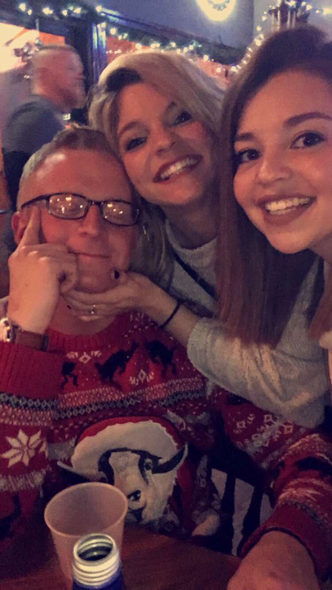 KennedyChavez1's tweet photo. happy birthday!!!🍻🍾 miss you!!!! @_youngwhiteboy https://t.co/tK7ldIkWaP