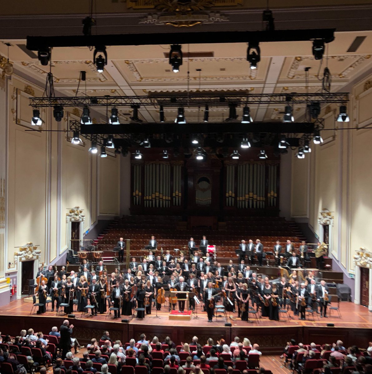 My final concert as Music Director of the <a href="/RSNO/">Royal Scottish National Orchestra</a> for our wonderful Edinburgh audience in beautiful Usher Hall.  Tonight is a repeat performance of our Mahler 9 in Glasgow’s Royal Concert Hall.