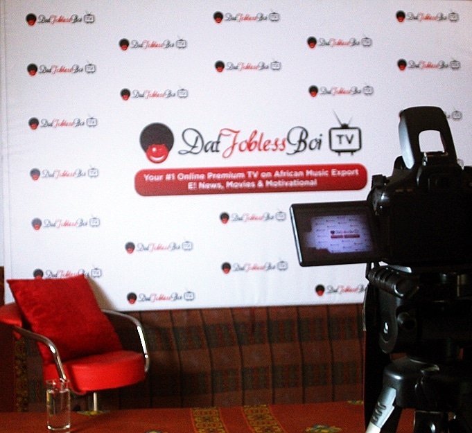 DATJOBLESSBOI.COM tweet media