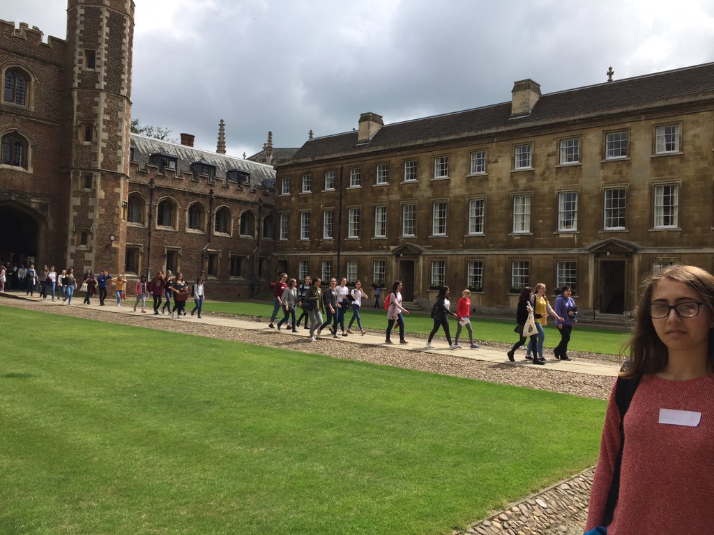 An incredible day taking over <a href="/Cambridge_Uni/">Cambridge University</a> chapels with over 40 female aspiring organists! Huge thanks to <a href="/ChoirOfKingsCam/">King's College Choir</a> <a href="/SJCChoir/">St John's College Choir</a> <a href="/seam100/">Dipak</a> @organistrobin