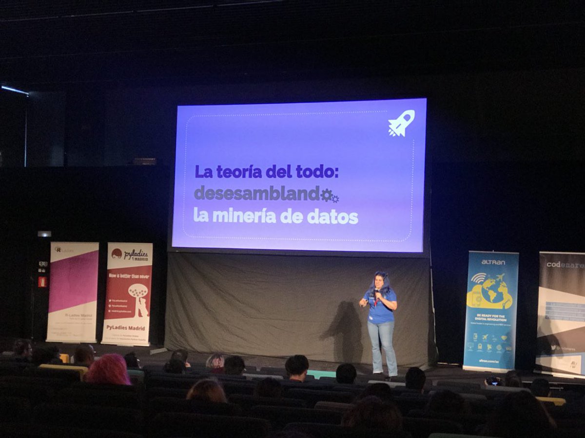 T3chFest's tweet image. Son ponentes en el #CallofData2018 @sailormerqury y @moisipm, compañeros de la organización ☺️.

Han hablado sobre data mining y meta-scrapping. #T3FCallOfData